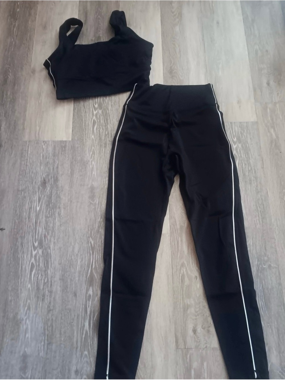 BuffBunny Black Two-Piece Active Set with White Piping